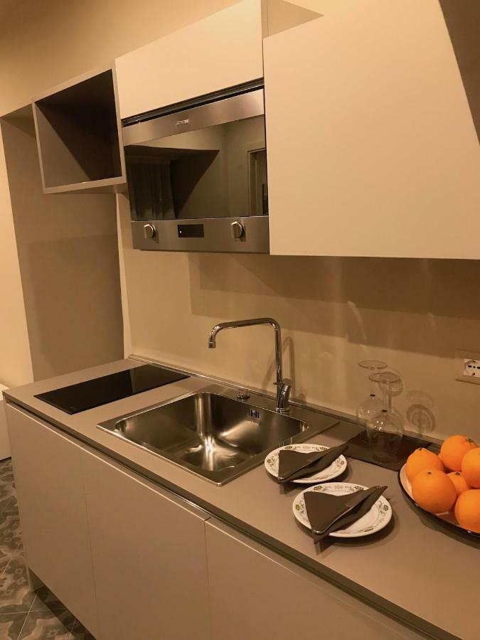 Vuciata Apartments คาตาเนีย ภายนอก รูปภาพ
