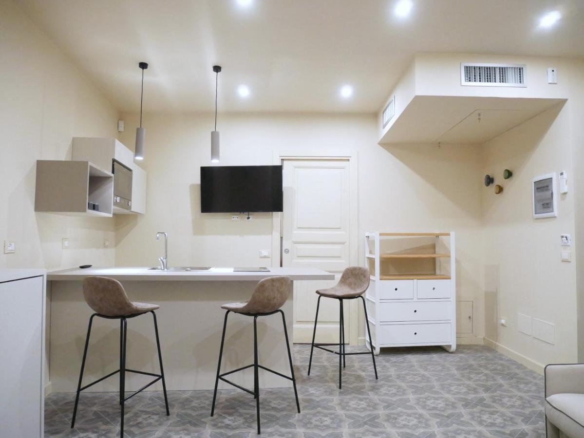Vuciata Apartments คาตาเนีย ภายนอก รูปภาพ